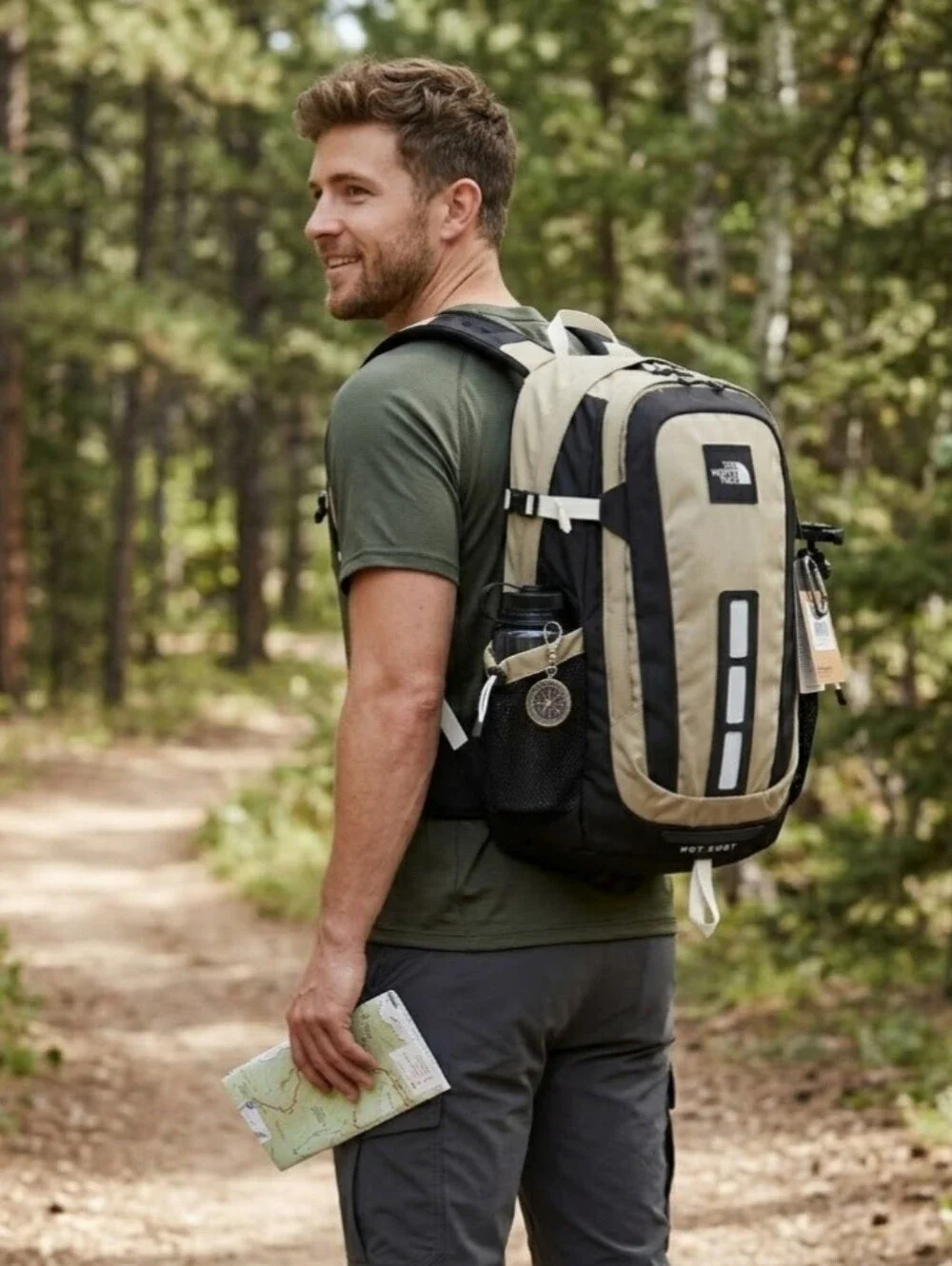 NEW! The North Face Men’s Beige and Black Backpack NWT